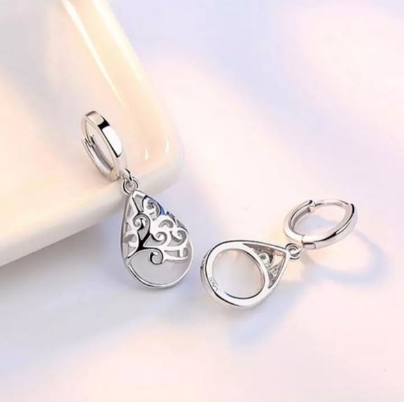 🎀Moonlight Opals - Picture 2 of 5